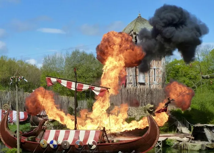 Charmante A Avec Piscine * Nalliers (Vendee)